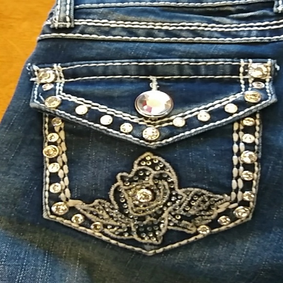 Vi Vi Diva jeans - Picture 2 of 8